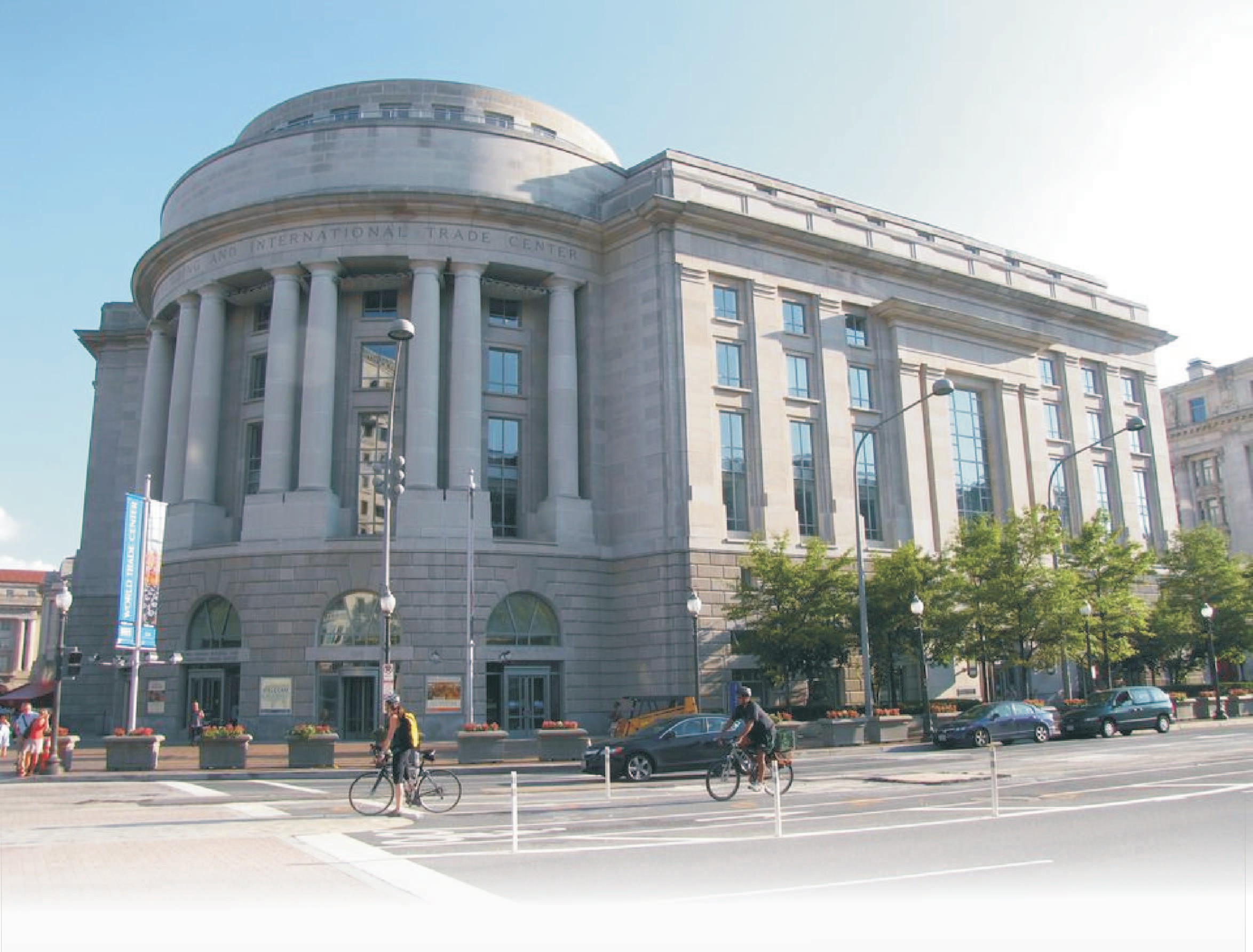 Ronald Reagan Building and International Trade Center exterior